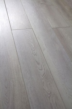 SPC каменный ламинат Planker - Дуб Жемчужный  1004 ROCKWOOD